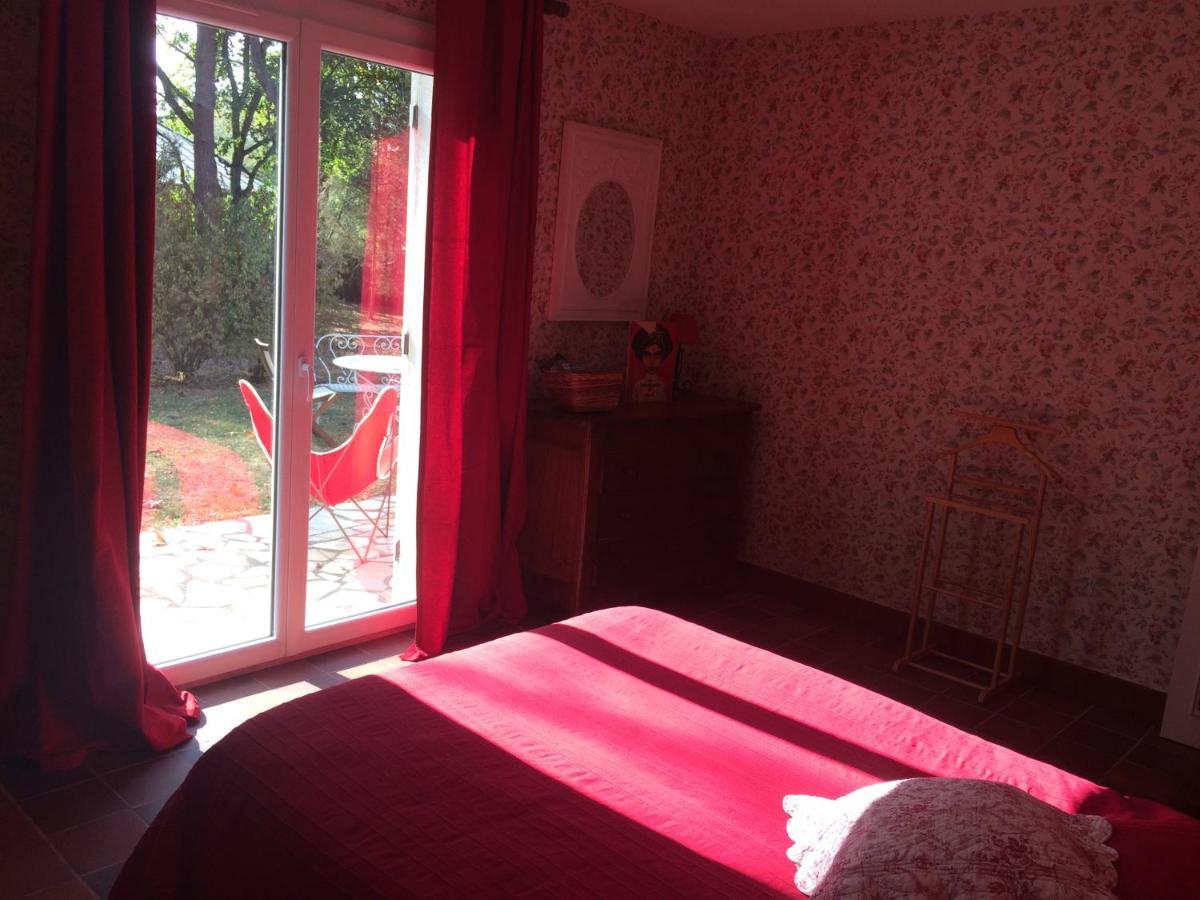 Chambres Au Coeur Du Massif Des Trois Pignons Noisy-sur-Ecole Экстерьер фото